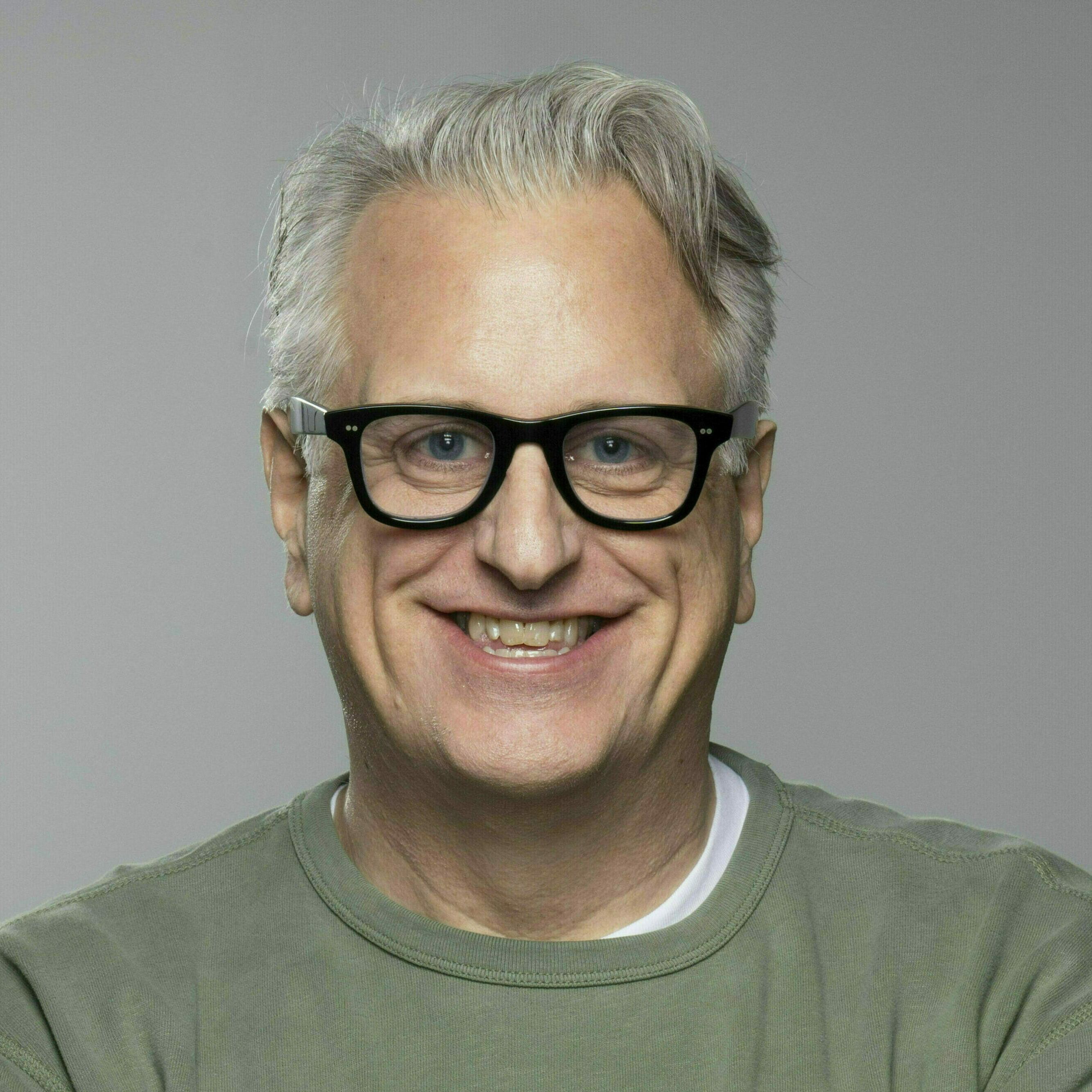 WASHINGTON, DC-JUNE 04:  
Hank Stuever is The Washington Post's features editor, overseeing teams that cover arts, culture news, politics, the media and fashion in the Style section, as well as the teams covering books, food, travel, home, local entertainment and advice. He is photographed in Washington, D.C. on June 04, 2025. (Photo by Marvin Joseph/The Washington Post)